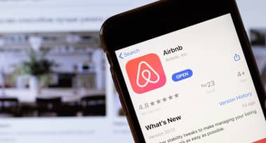Analiza prețului acțiunilor Airbnb după câștiguri: cumpărați sau vindeți?