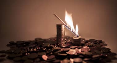Binance Coin (BNB) turns green as Binance completes 25th quarterly burn