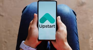 Upstart stock price forecast: Avoid as UPST woes mount