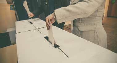 Terra Classic (LUNC) community votes on the proposal to burn all USTC tokens