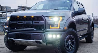 Ford scales back EV plans, shifts focus to hybrids: What this means for investors