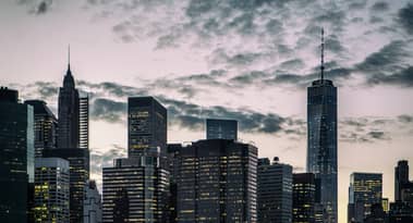 As the NYCB stock collapses, OZK, GBCI, VLY, HOMB are at risk