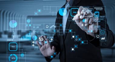 Navigating SoFi Technologies' price dip: will $6.5 support hold?