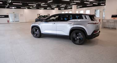 Fisker stock price forecast: between a rock and a hard place