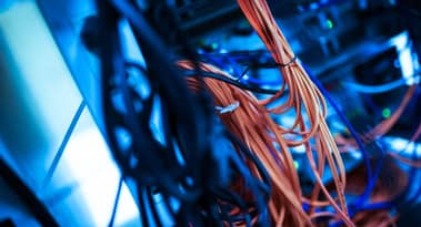 Coinbase suffers system-wide outage, funds safe