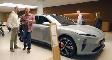 Nio stock price forecast: buy the dip or sell the rip?