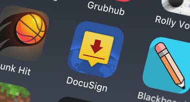 DocuSign stock price analysis: buy or sell ahead of earnings?