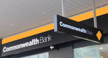 ASX 200 index hits ATH amid CBA Bank stock valuation concerns