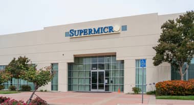 Here’s why SMCI stock price may surge despite facing headwinds