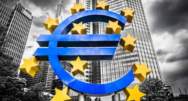 EUR/USD forecast for 2025: loses key support, eyes parity
