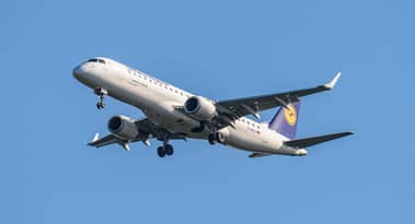 Forget Airbus, Boeing stocks: Embraer and Bombardier are cruising