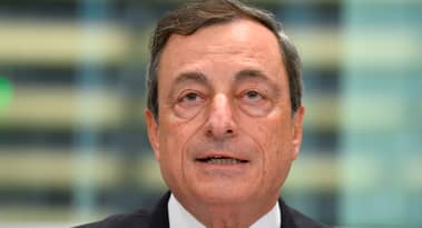 Draghi menyeru €800 bilion dalam pelaburan tahunan EU untuk kekal berdaya saing