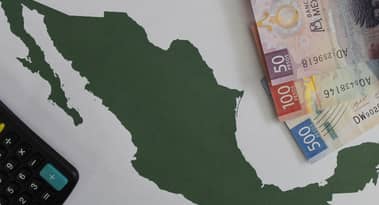 Mexico's trade deficit expands to $4.87 billion in August as imports surge