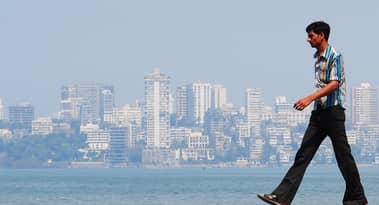 Are DIIs becoming the new owners of Indian equities as FIIs flee?