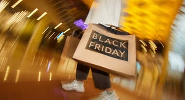 Black Friday online spending hits $10.8B, fueled by discounts and mobile shopping