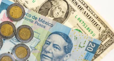 Mexican peso drops to 20.2 per USD amid US election uncertainty