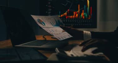 Les marchés asiatiques glissent à l’approche de la date limite des échanges ; Le Sensex plonge de 300 points