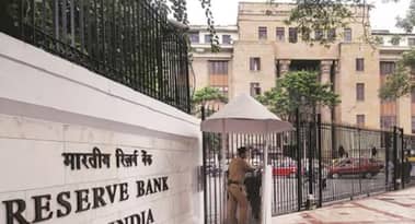 India: RBI holds interest rates steady amid inflationary pressures and growth concerns