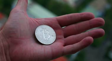 Weekly crypto recap: Bitcoin trades sideways, while OM and JUP surge double digits