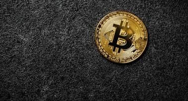 Crypto price update: BTC crashes below $100k; DEXE and TAO defy bearish market trend