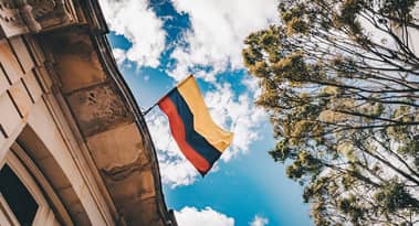 Trump escalates feud with Colombia, vows new tariffs, aid freeze amid drug conflict