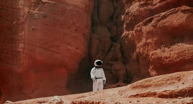 RKLB, LUNR, and RDW soar on Trump’s Mars plans: what investors need to know about space stocks
