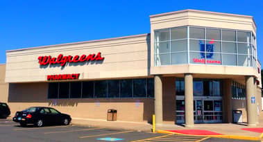Walgreens, Sycamore ile 10 milyar dolarlık anlaşmayla özel sektöre geçiyor: Eczane devi nasıl gözden düştü?