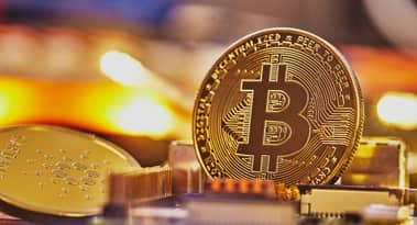 LATAM crypto news: Crypto.com gains Argentina approval, Helium expands in Mexico
