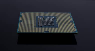 TSMC stock under pressure from tariff concerns, but analysts stay bullish