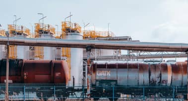 La Repubblica Ceca pone fine alla dipendenza dal petrolio russo dopo 60 anni.