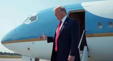 Trump's plan to accept a jet as gift from Qatar sparks legal, ethical storm