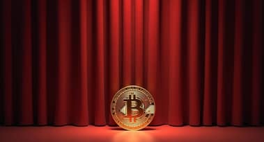 أسعار البيتكوين تتوقف بالقرب من 115 ألف دولار قبل قرار خفض سعر الفائدة الفيدرالي ، وهدوء سوق TOSHI و MYX