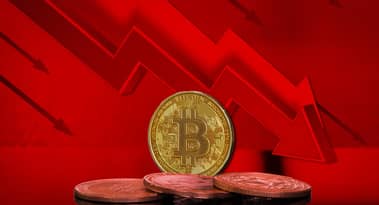 Bitcoin dips below $112k ahead of Powell’s speech; check forecast