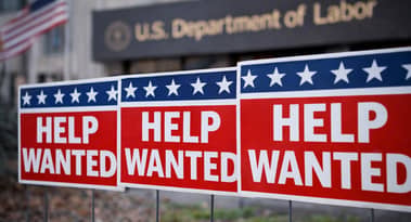 US jobless claims dip to 209,000 as labour market stays resilient despite layoffs