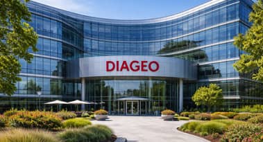 Diageo share price crashed after dividend cut: to buy, hold, or sell?