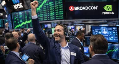 Dow jumps 1,000 points as Nvidia, Broadcom spark tech-led market comeback
