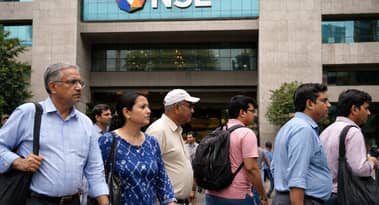 Do new trade deals remove dark clouds over Indian markets?