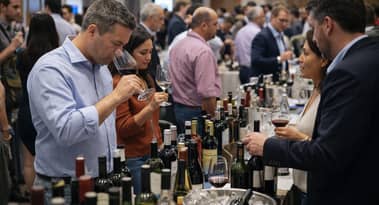 Diageo share price wedge pattern points to rally as earnings near