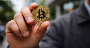 Bitcoin surges past $71K as President Trump pauses Iran strikes