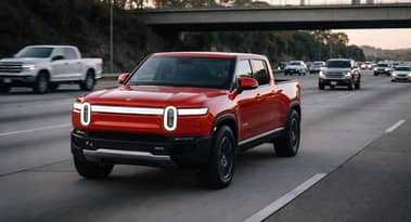Rivian stock price eyes a big move after Uber deal: will it rise or crash?
