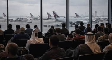 Emirates, Etihad suspend Dubai ops, BA cancels Tel Aviv/Bahrain flights