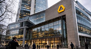 UniCredit to raise Commerzbank stake above 30%, rules out takeover