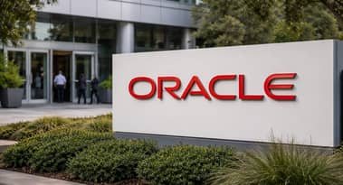 سهم Oracle هبط 60% خلال 7 أشهر لكن المحللين يرون ارتفاعًا بنسبة 127%