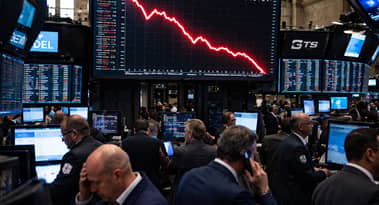 Dow slips 500 points, Nasdaq crashes 1.6% on Middle East escalation