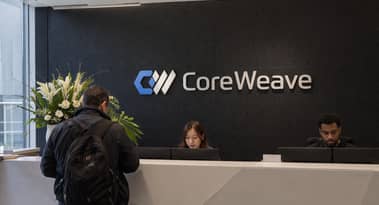Saham CoreWeave turun 4%: mengapa perjanjian Google‑Blackstone merugikan?