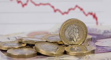 Pound weakens as US Iran peace talks falter and tensions rise