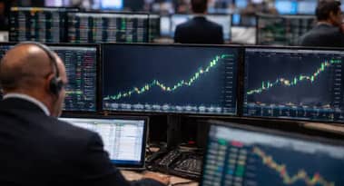 Europe markets edge lower amid Trump’s Iran peace talks review