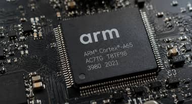 Can Arm stock climb higher after fresh AI-driven analyst upgrades?