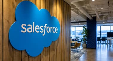 Salesforce stock rises ahead of earnings: what to expect?