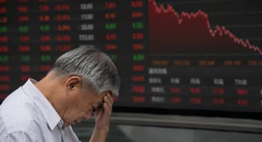 Asian stock markets dip as geopolitical risks weigh on investors